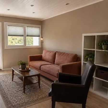 Cozy And Quiet With Outdoor Space Kolsas